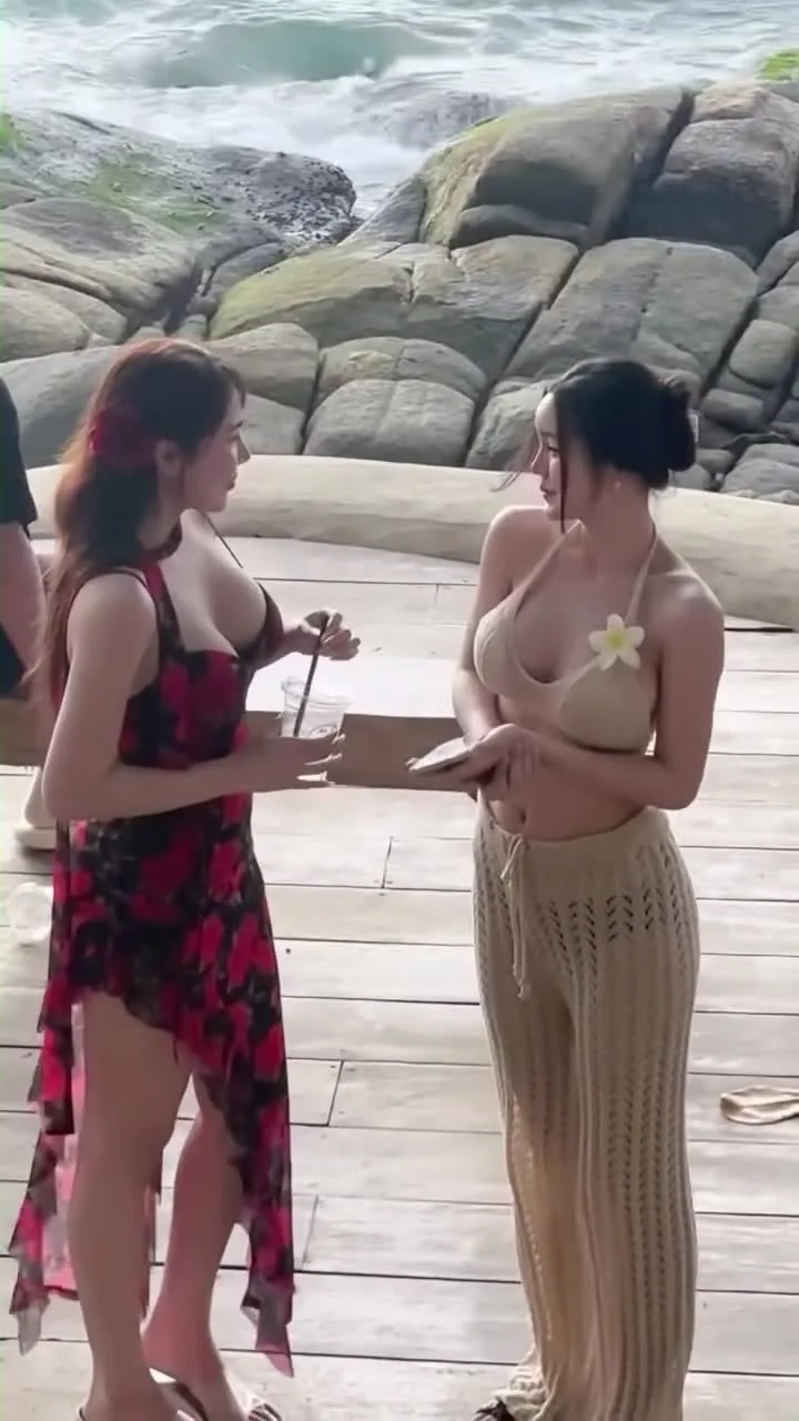 Preview for Video 1281174