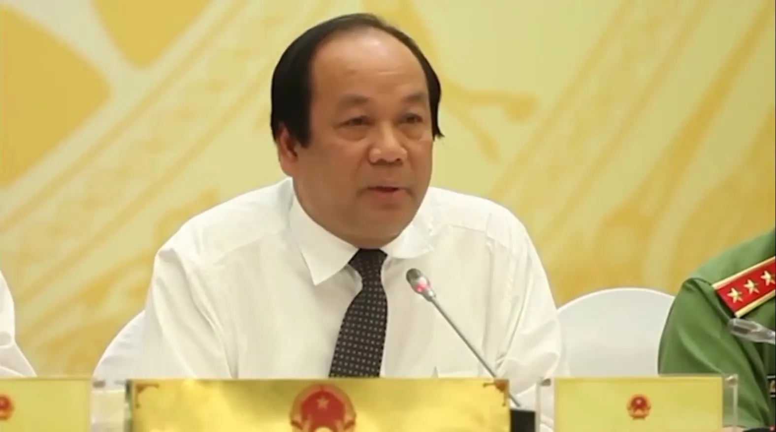 Preview for neu chung ta sai va neu dan sai