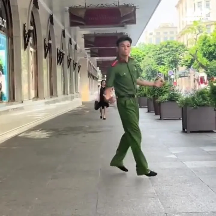 Preview for 1000008349