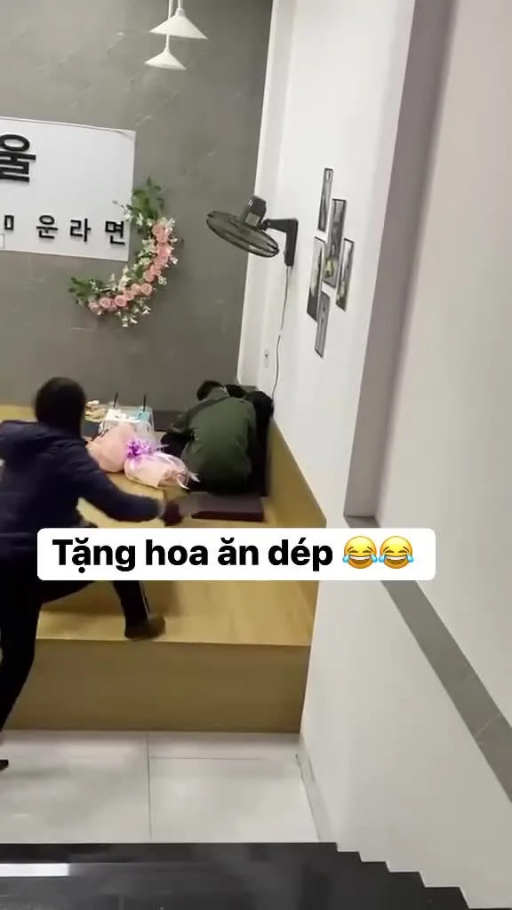 Preview for Video 1235175