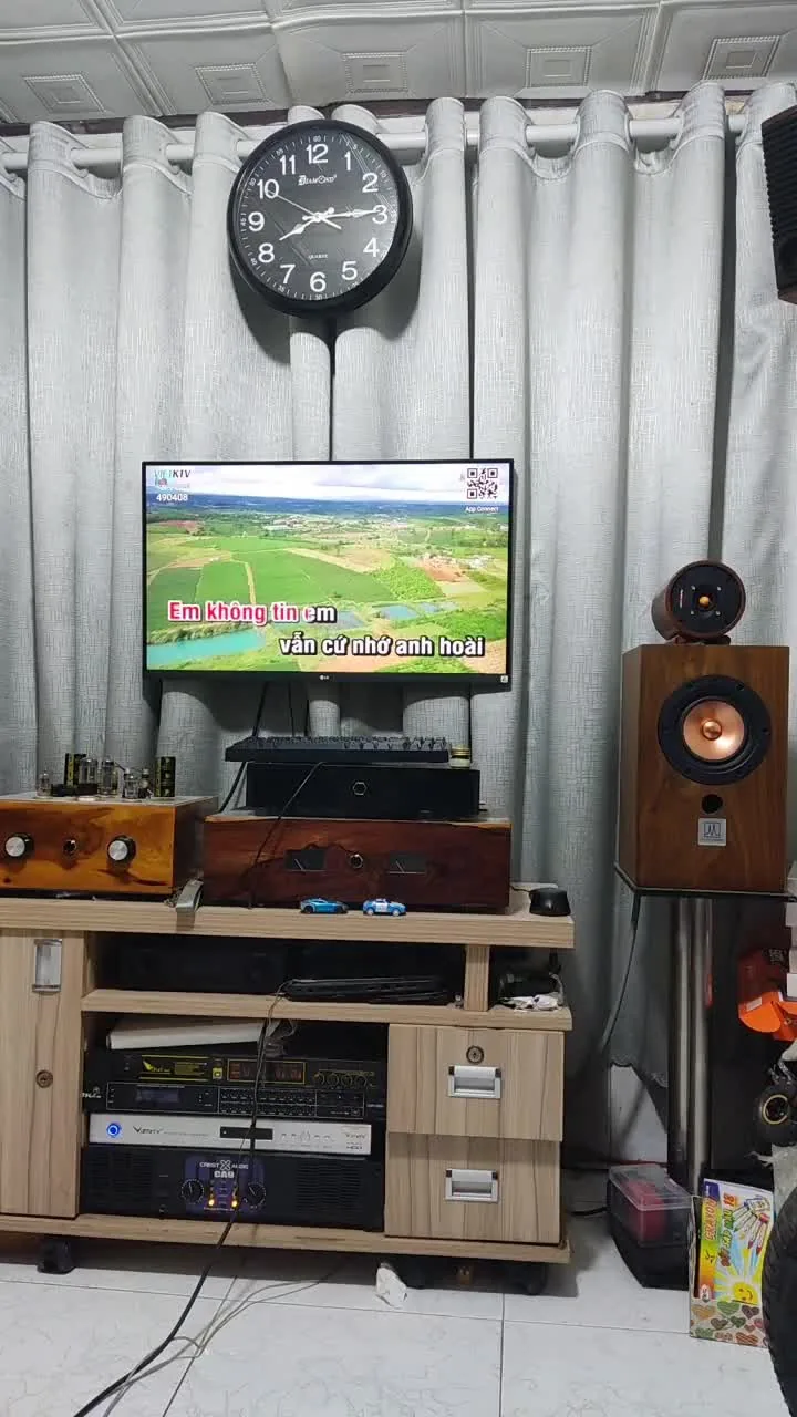 Preview for vợ hát