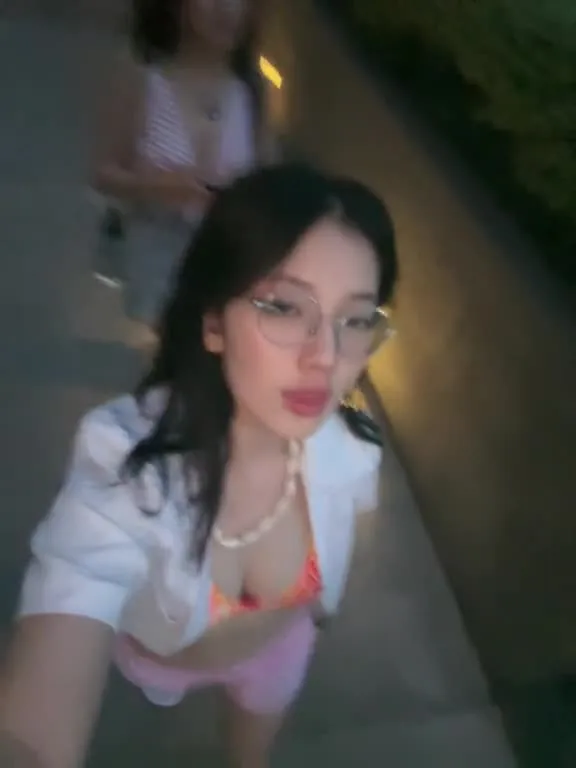 Preview for Video 1210193