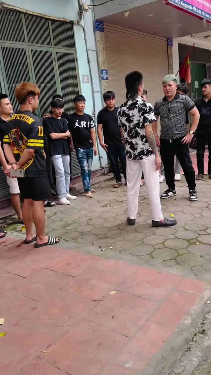 Preview for 33921731