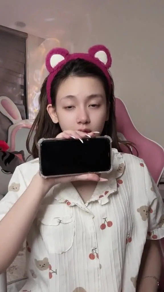 Preview for Video 1215473