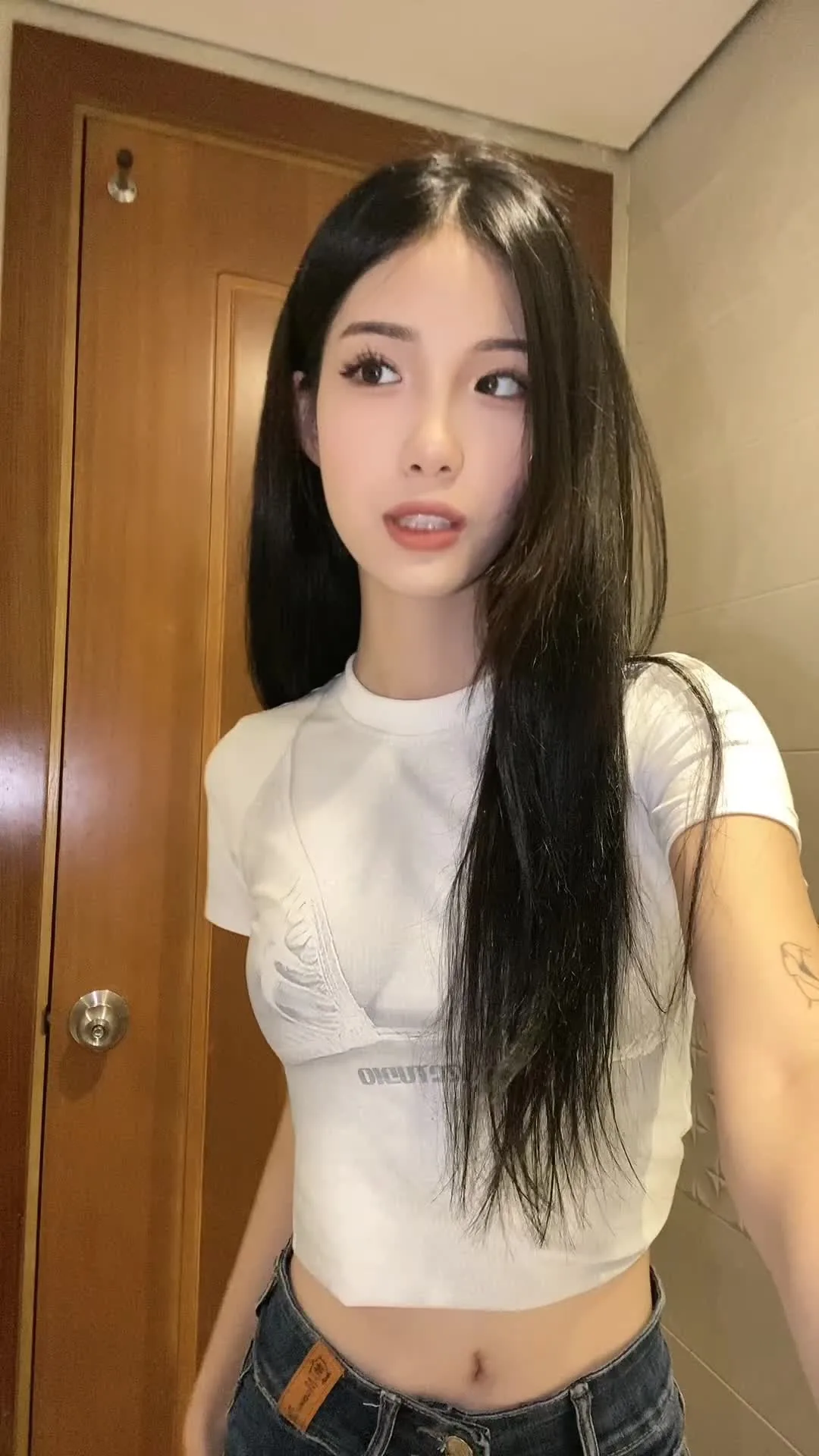 Preview for 419589806