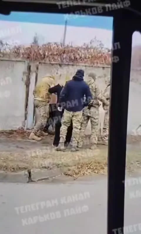 Preview for video 2024 12 23 23 38 01