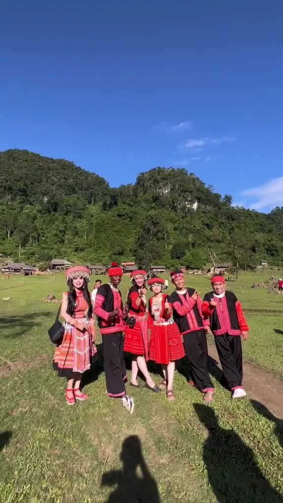 Preview for 333452773