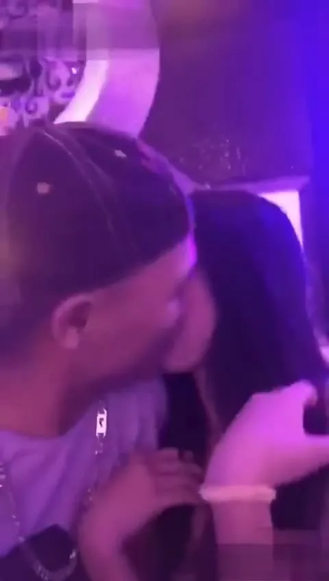 Preview for Video 1272404