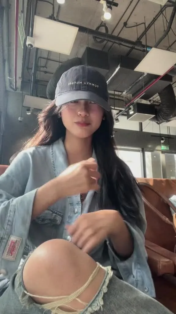 Preview for 337342049