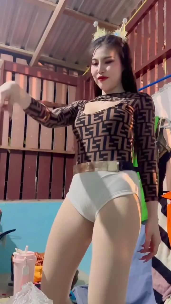 Preview for 239K views · 4.7K re#girl #ass #fan