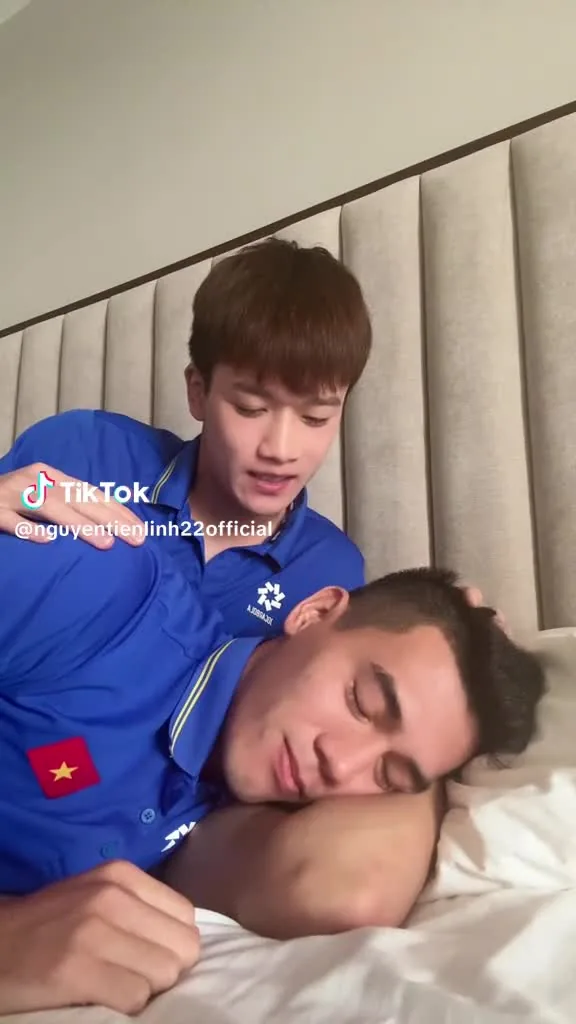 Preview for Video 1128818