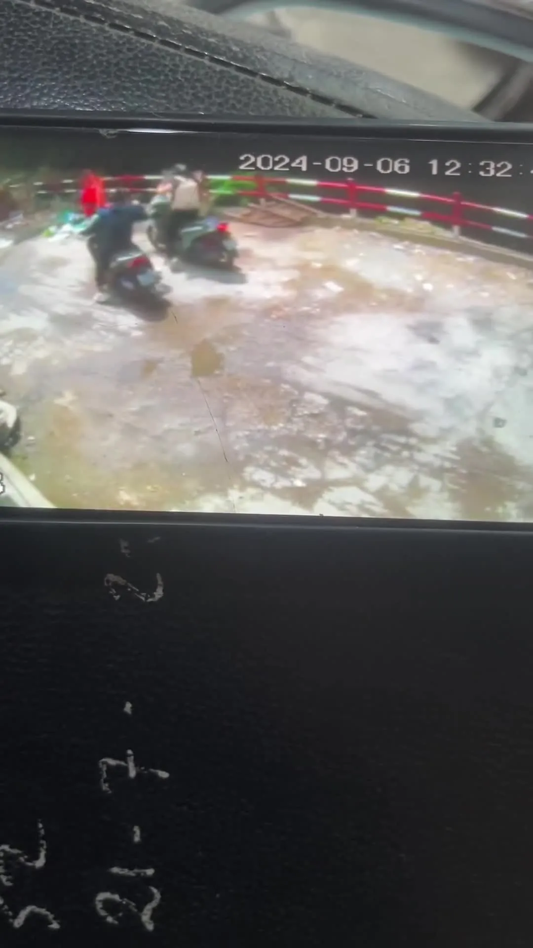 Preview for 540812878