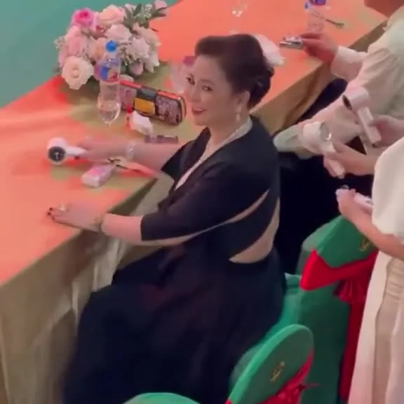 Preview for Phuong Hang