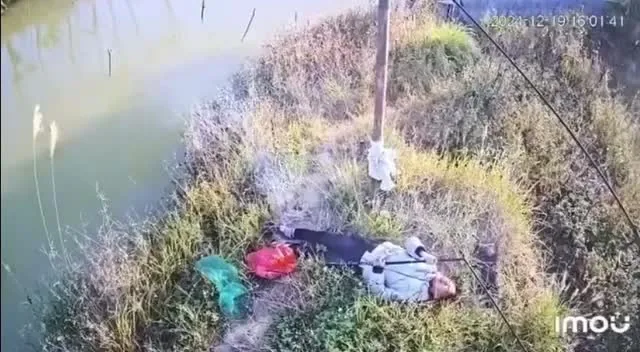 Preview for IMG 2195