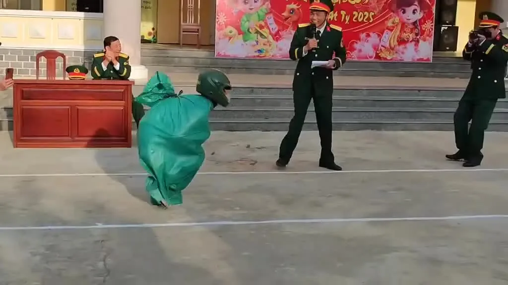 Preview for Video 1215945