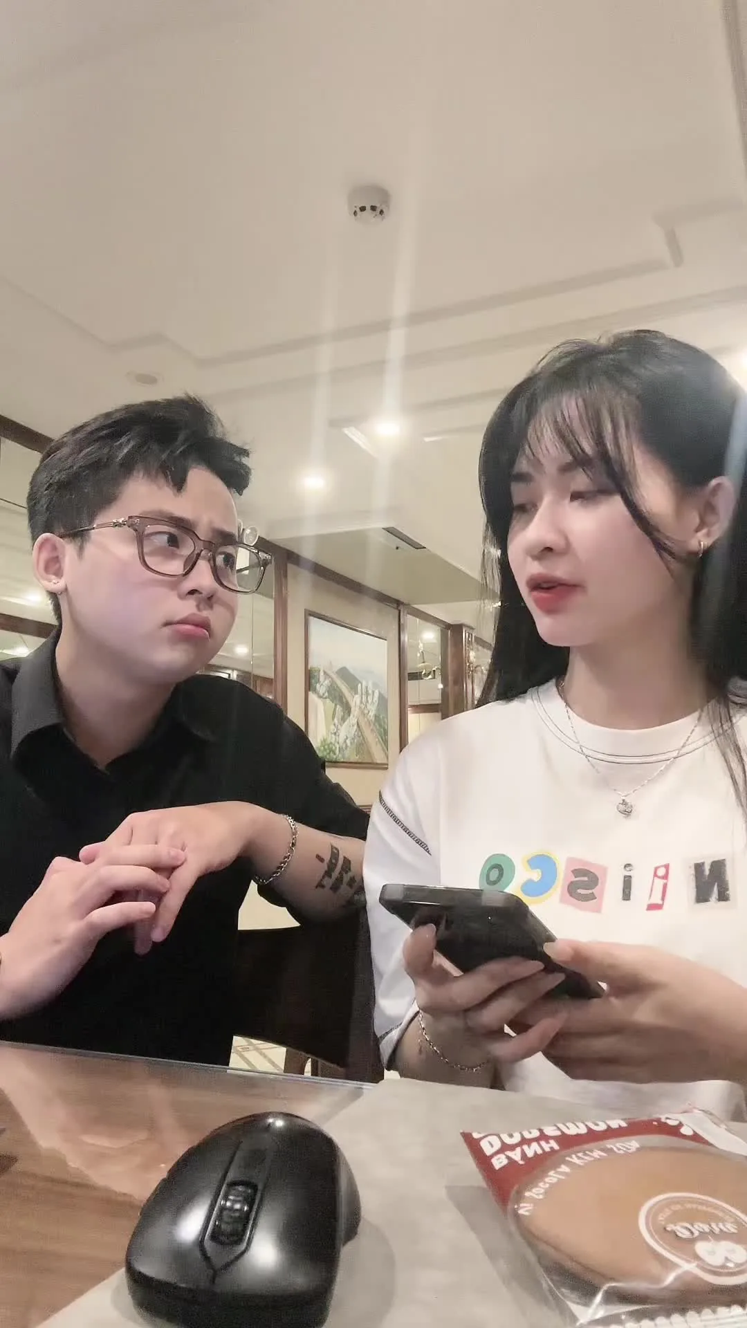 Preview for 761989972