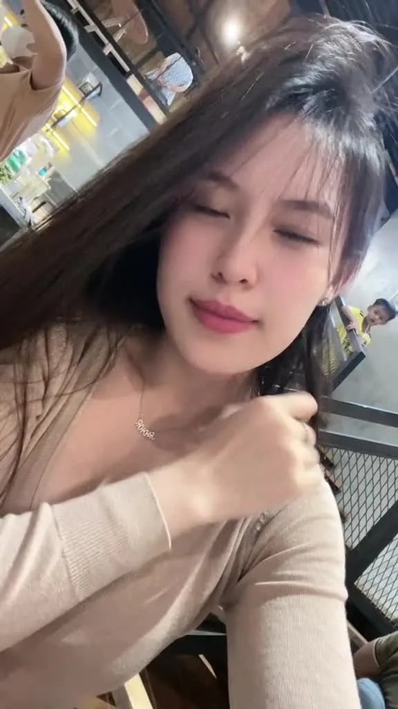 Preview for  18288602575570964