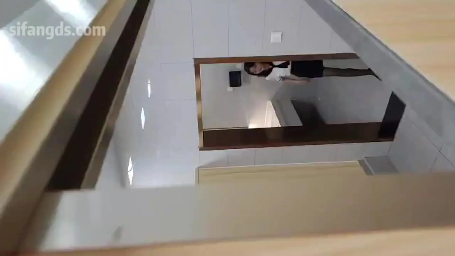 Preview for VID 20250211 203008 628