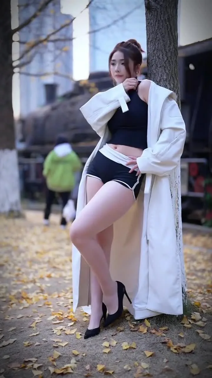 Preview for VIDEO 74331199386